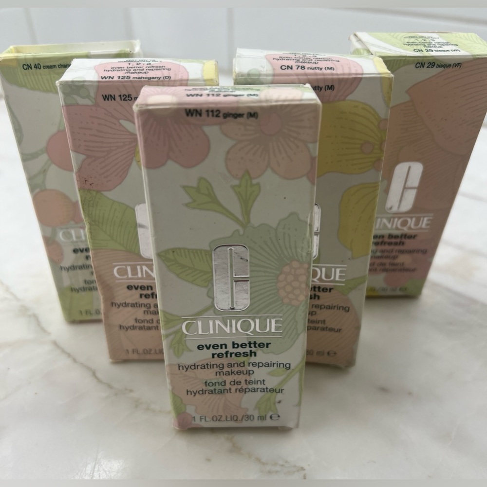 🎉🎉HP🎉🎉 CLINIQUE 🌸 even better refresh Foundation 🌸3 SHADES Left 🌸 NIB $42MSRP
